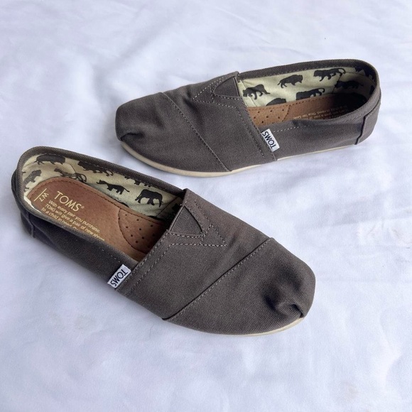 TOMS Classics Women's Alpargata Shoes Color Ash Gray Canvas Slip On Size 7 - Picture 1 of 6